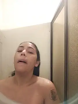 cristal_adams11のライブXXXチャット