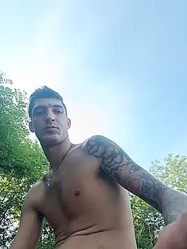 PsyLeo96 Show in webcam