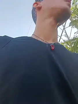 PsyLeo96 在線直播表演
