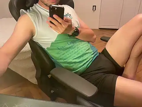 AfterTheRun Webcam show