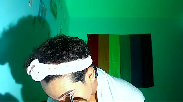 Lassuly2121 – webcam-show