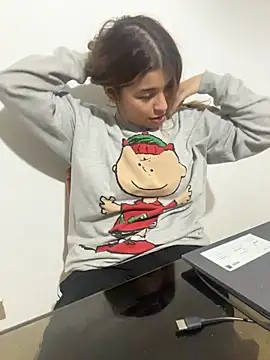baddieasiantv's Webcam Show