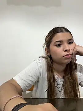 baddieasiantv's Live XXX Chat