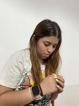 Chat soba uživo modela baddieasiantv