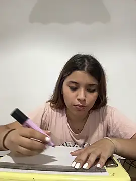 baddieasiantv's Webcam Show