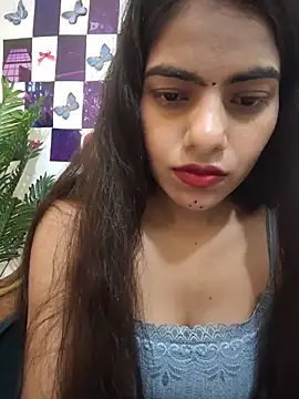 Alisha_Babyy 在線直播表演