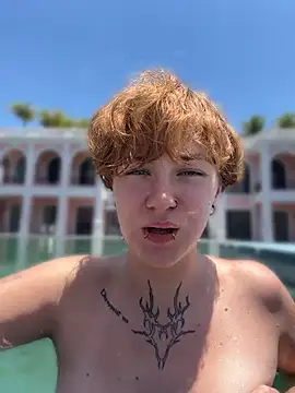 IceMur's Live XXX Chat