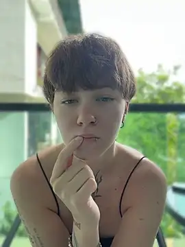 IceMurn Webbikameraesitys