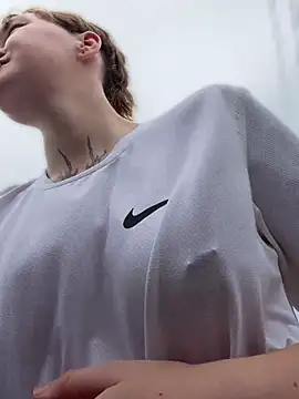 XXX chat uživo modela IceMur