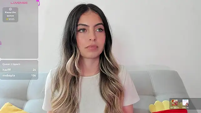 Fernanda_aaaa 即時 XXX 聊天