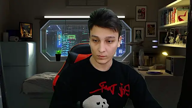 Show modela Justin_time111 na web-kameri