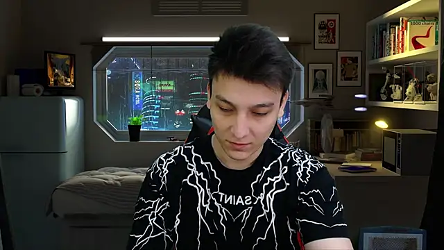 Justin_time111 Show Webcam