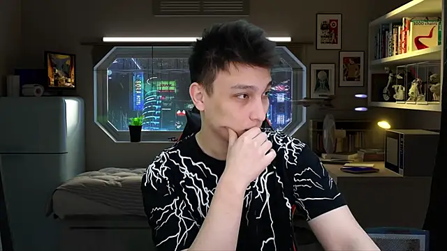 Justin_time111: διαδικτυακό σόου στην κάμερα