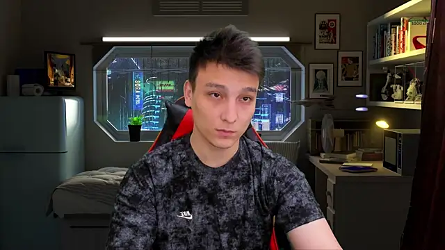 Pokazy przed kamerką – Justin_time111