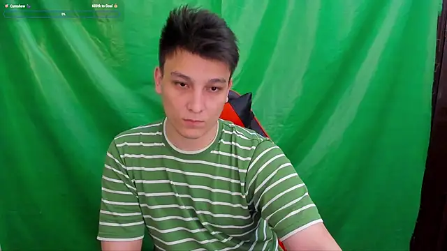 הופעת וובקאם של Justin_time111