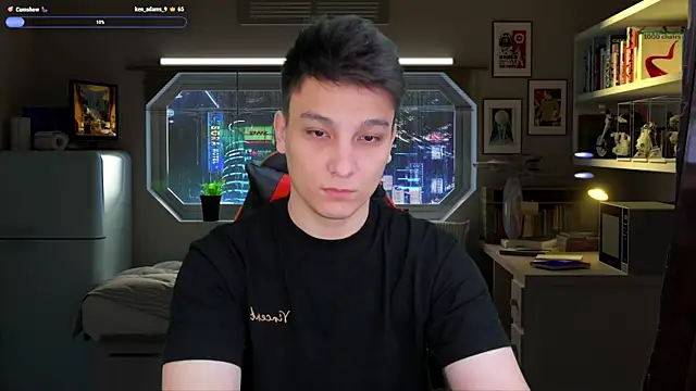 Justin_time111: διαδικτυακό σόου στην κάμερα