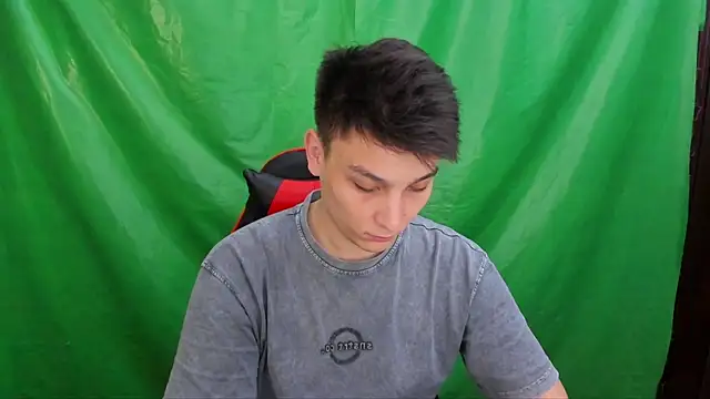 Justin_time111 webkamerás műsora
