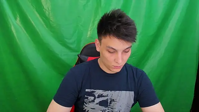 Pokazy przed kamerką – Justin_time111
