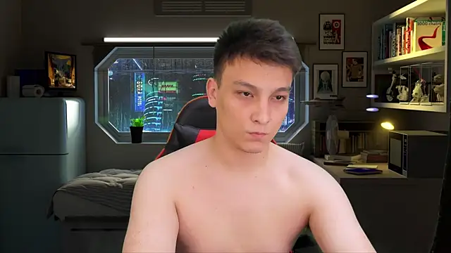 Justin_time111: διαδικτυακό σόου στην κάμερα