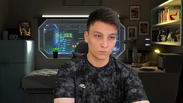 Pokazy przed kamerką – Justin_time111