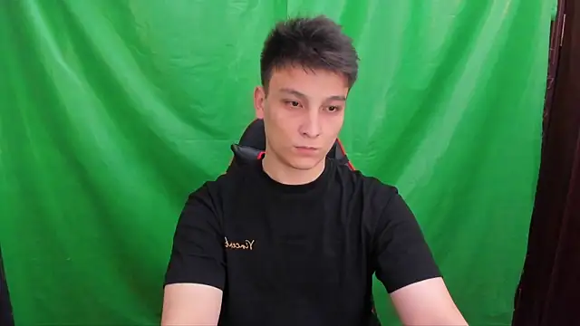 Pokazy przed kamerką – Justin_time111