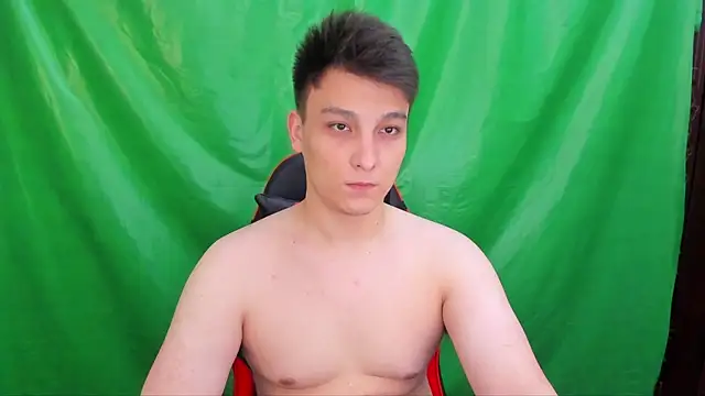 Show modela Justin_time111 na web-kameri