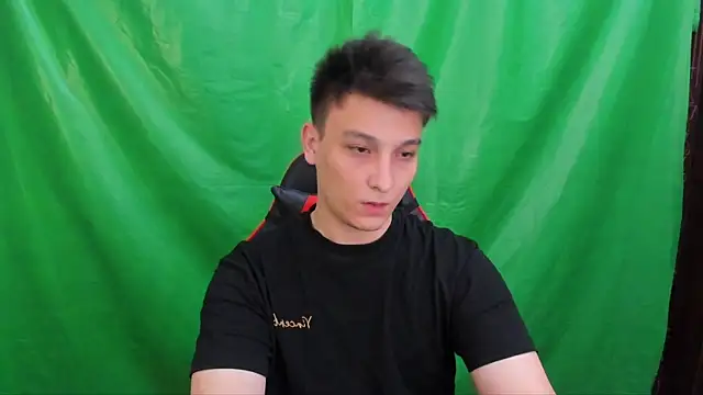 Pokazy przed kamerką – Justin_time111
