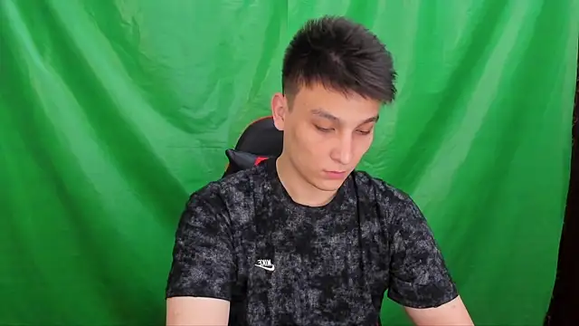 Justin_time111 网络视讯表演