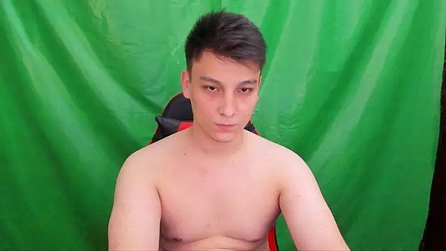 Show modela Justin_time111 na web-kameri