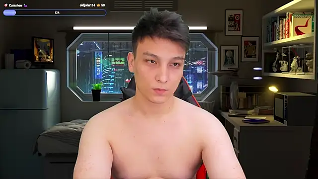 הופעת וובקאם של Justin_time111