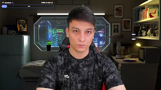Justin_time111: διαδικτυακό σόου στην κάμερα