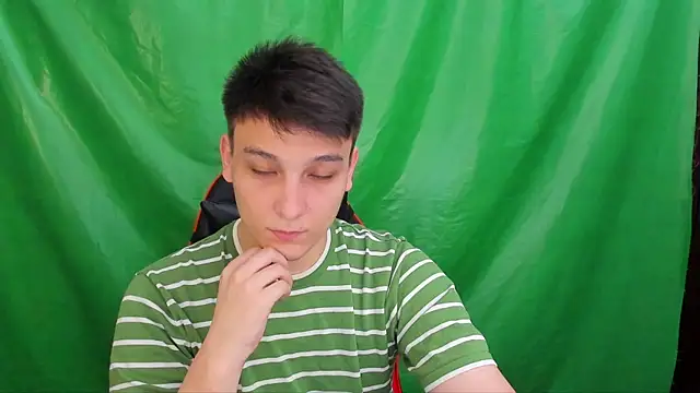 Justin_time111 Show in webcam