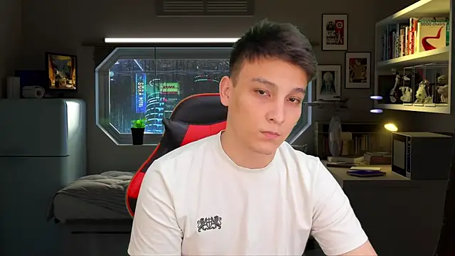 Pokazy przed kamerką – Justin_time111