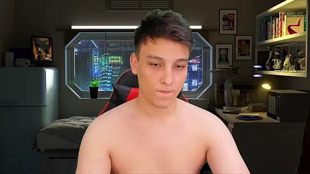 הופעת וובקאם של Justin_time111