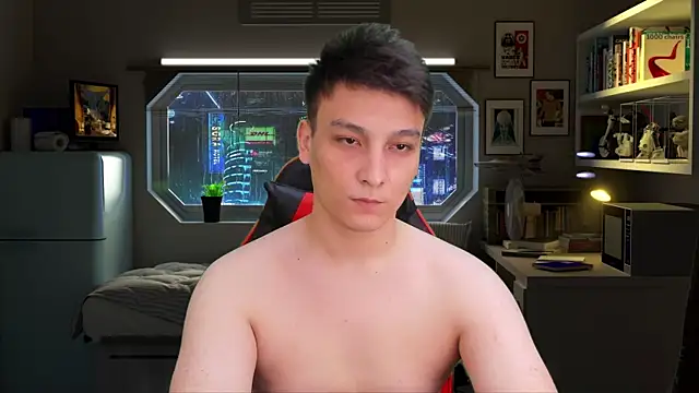 Pokazy przed kamerką – Justin_time111