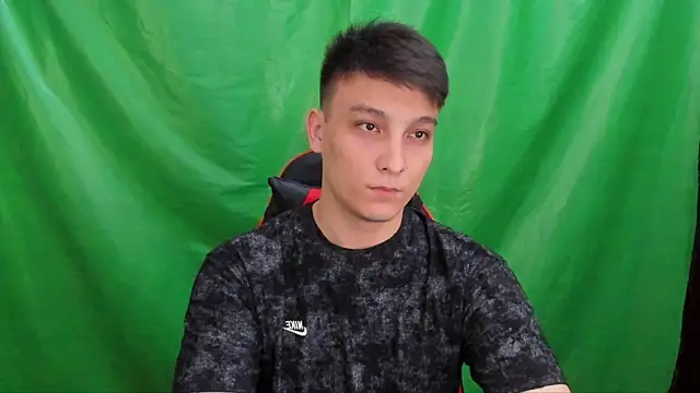 Justin_time111 Show Webcam