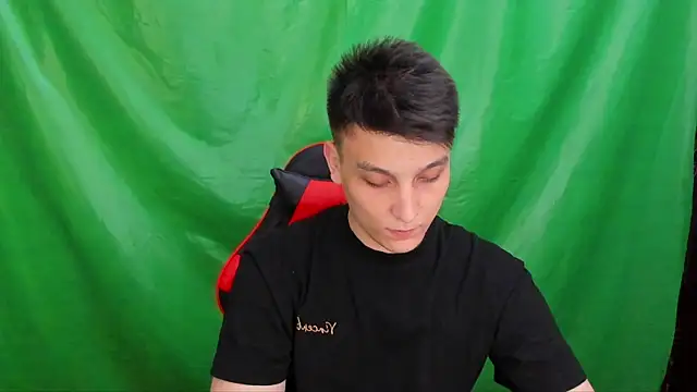 Justin_time111 Show Webcam