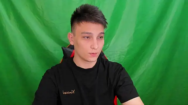 Justin_time111 webkamerás műsora