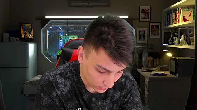 Justin_time111 Show Webcam