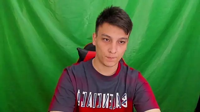 Justin_time111 Show Webcam