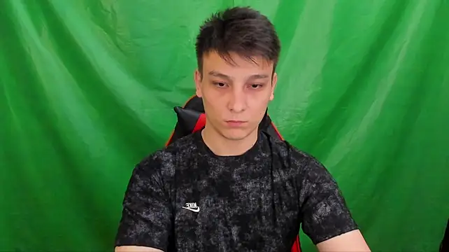 Justin_time111 Show Webcam
