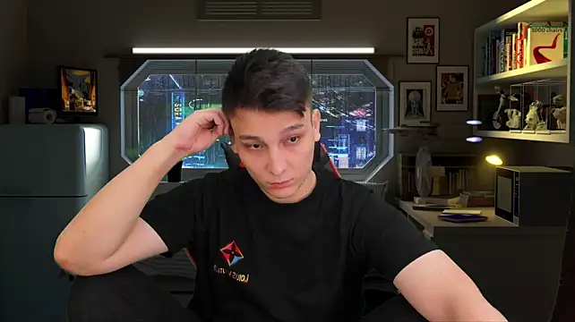 Justin_time111 Show in webcam