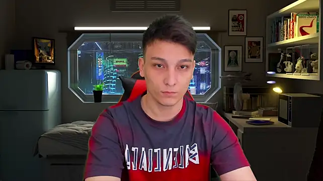 Justin_time111: διαδικτυακό σόου στην κάμερα