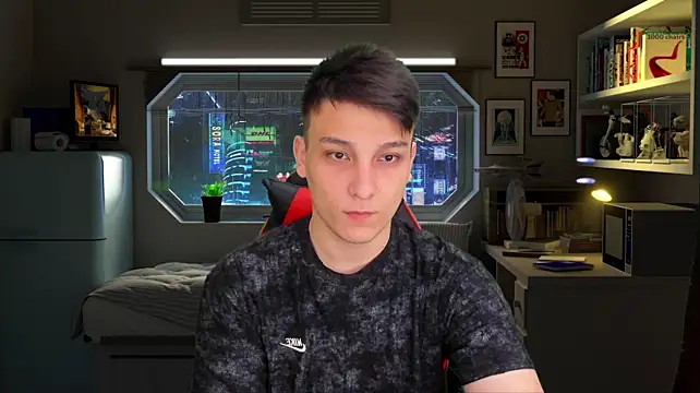 Pokazy przed kamerką – Justin_time111
