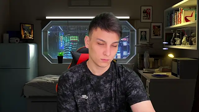 Justin_time111's Webcam Show