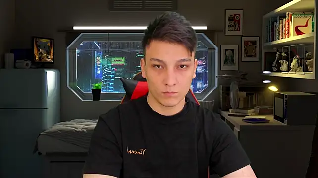 הופעת וובקאם של Justin_time111