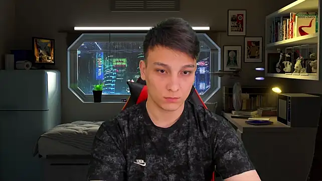 Justin_time111 Show Webcam