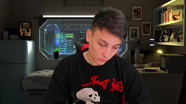 Justin_time111 Show Webcam