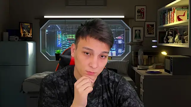 Pokazy przed kamerką – Justin_time111