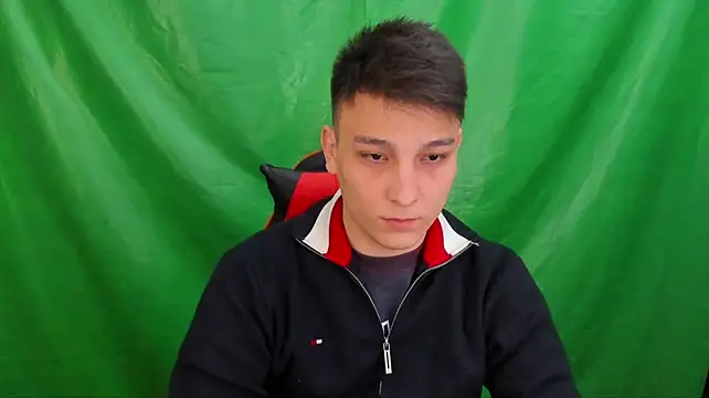Justin_time111 Show in webcam